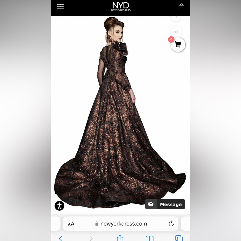 Wears ones looks brand new